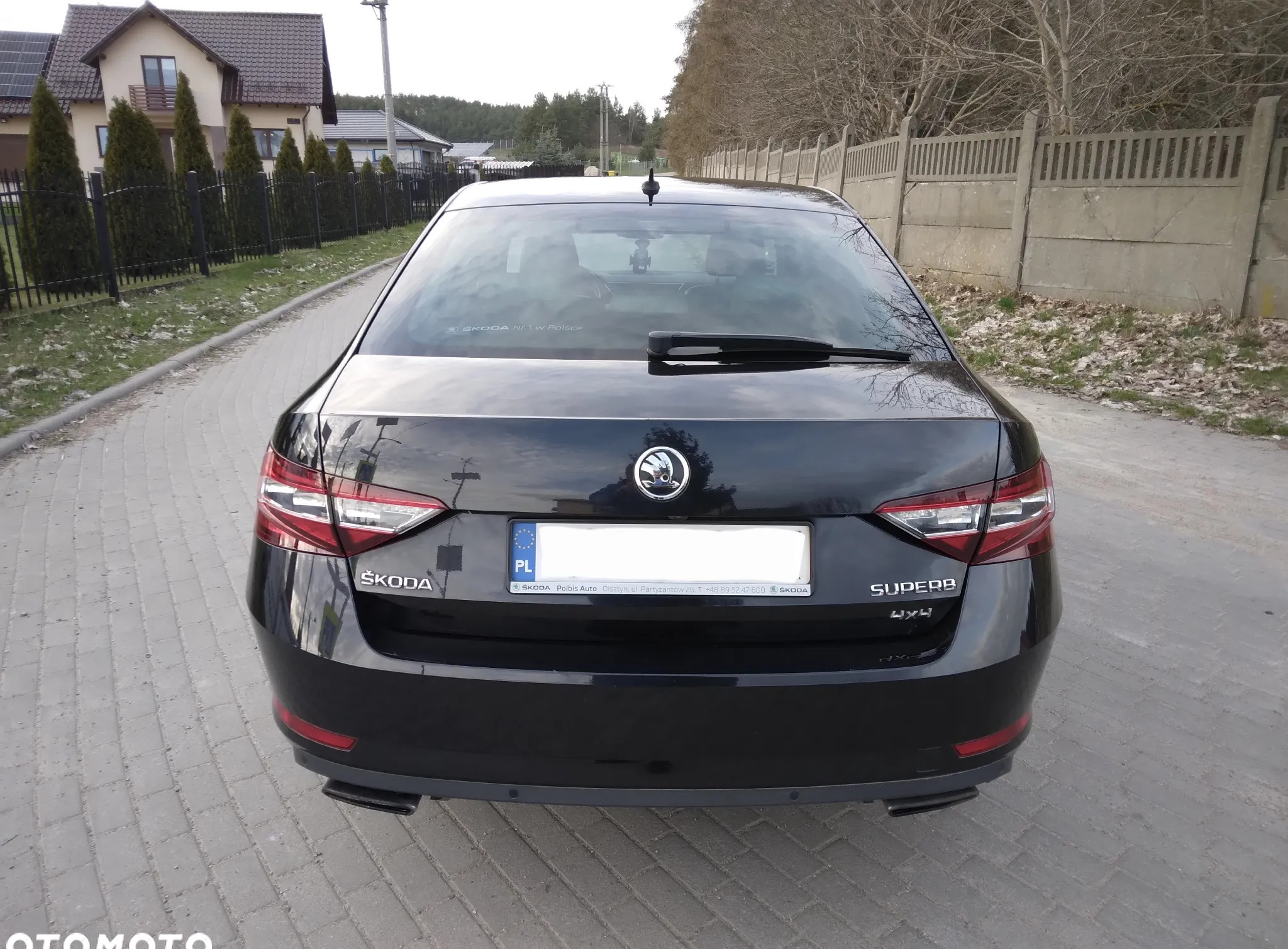 Skoda Superb cena 66900 przebieg: 330000, rok produkcji 2017 z Brzeziny małe 379